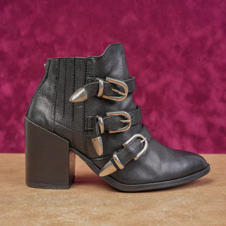 Baske California Wmn Grunge Buckle Goth Black Leather Ankle Boots sz 6.5