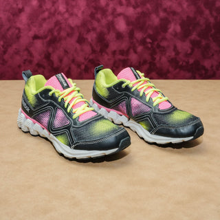 Reebok Women Zigkick Wild Fitness Lace Walking Sneakers Shoes sz 5