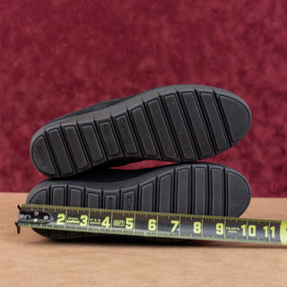 La Canadienne Women Barb Black Suede Front Zip Waterproof Wedge Boots sz 8