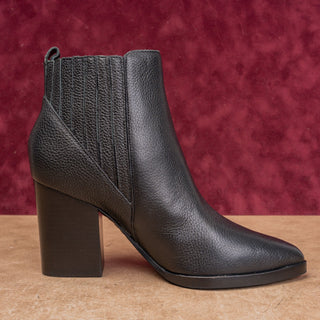 Marc Fisher Women Alva Black Leather Classic Western Festival Ankle Boots sz 7.5