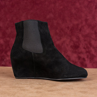 Stuart Weitzman Women Black Suede Dressy Office Wedge Ankle boots size 9.5