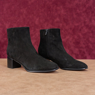 Vince Women Arabel Black Suede Zip Dress Office Ankle Boots sz 7US EUR37