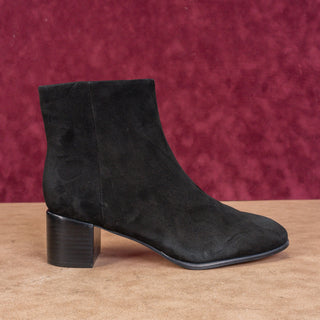 Vince Women Arabel Black Suede Zip Dress Office Ankle Boots sz 7US EUR37