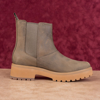 Timberland Women Carnaby Cool Olive Nubuck Chelsea Lug Boots size 9