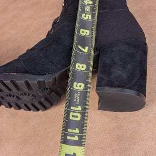 Stuart Weitzman Women Savannah Black Suede Lace-up Granny Victorian Boots sz 8