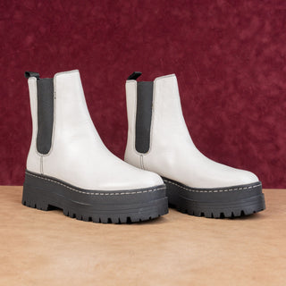 Marc Fisher Women Pauline Chelsea Retro Festival Platform White Leather Boots 9