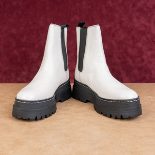 Marc Fisher Women Pauline Chelsea Retro Festival Platform White Leather Boots 9