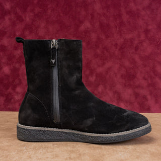Trask Women Cassy Black Suede Zip Waterproof Ankle Boots size 6US EUR36