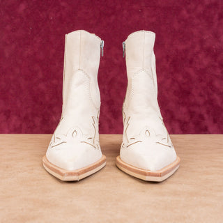 Dolce Vita Women Ramson Western Cowboy Cream Leather Ankle Boots sz 6.5