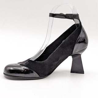 Robert Clergerie E Space Women Black Patent Leather Y2K 90s Heels size 6B