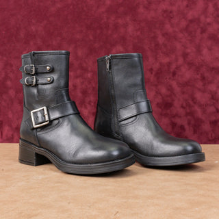 Steve Madden Women Arch Black Leather Moto Biker Ankle Boots sz 7