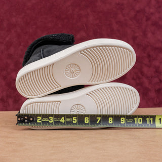 UGG Australia Lynus Women Suede Black Shearling Sneakers Ankle Boots sz 7.5