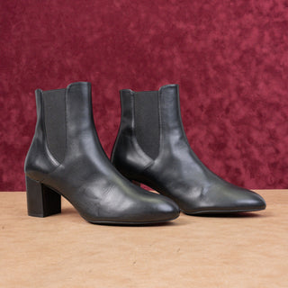 Stuart Weitzman Women Yuliana 60 Black Leather Slip-on Chelsea Dress Boots sz 12