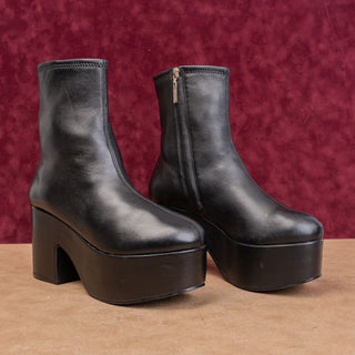 Larroude Women Miso XX Black Leather Platform Retro Y2K Ankle Boots sz 10