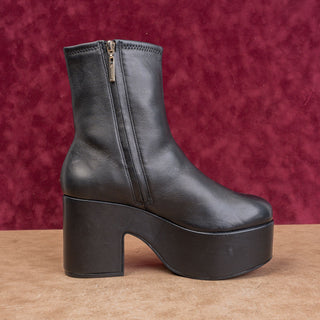 Larroude Women Miso XX Black Leather Platform Retro Y2K Ankle Boots sz 10