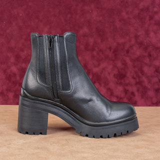 Jeffrey Campbell Escob Platform Black Leather Festival Chelsea boots sz 9.5