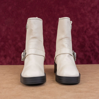 Larroude Women Hardy White Leather Moto Biker Ankle fashion Boots sz 6.5
