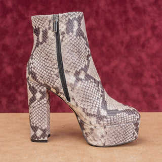 Vince Camuto Women Leslieon Party Festival Leather Platform Heel Ankle Boots 7