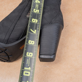 Timberland Women Stratton Black Nubuck Zip Fashion Heel Ankle Boots sz 8.5