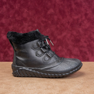 Sorel Women Out-N-About Plus Lux Waterproof Silver Glitter Snow Boots sz 7
