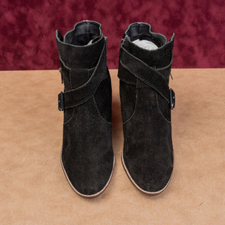 Dolce Vita Women Solid Black Suede Buckle Western Ankle Boots sz 10