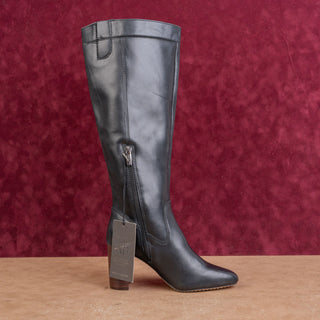 Vince Camuto Women Zip Wide Calf Pointy Toe Black Leather Knee Boots 5US EUR35
