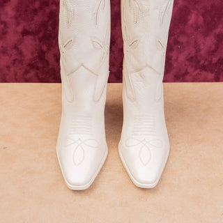 Vince Camuto Classic Wedding Zip White Leather Western Cowboy Boots sz 9US EUR40