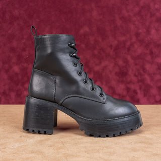 MIA Women Black Vegan Leather Zip Lace-up Festival Platform Combat Boots sz 7