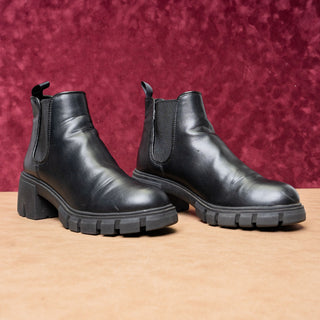 Steve Madden Women Howler Y2k Retro Chelsea Black Leather Boots Size 8