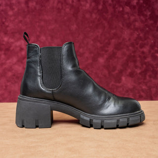 Steve Madden Women Howler Y2k Retro Chelsea Black Leather Boots Size 8