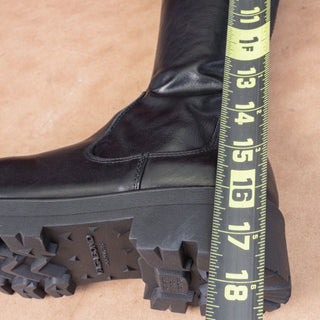 Vagabond Women Kenova Tall Black Leather Lug Festival Chunky Boots Sz 8US EUR38