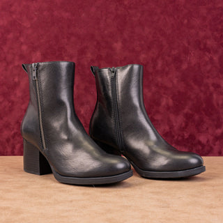 BOC Women Boulder Black Faux Leather Zip Ankle Boots sz 8.5