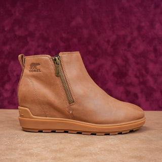 Sorel Women Evie II Wedge Slip-on Tan Nubuck Chelsea Ankle Boots size 8.5