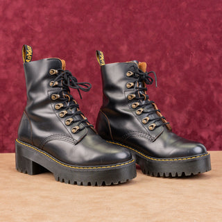 Dr Martens Women Leona 7 Hooks Black Leather Stock Heel Lace-up Combat Boots 9