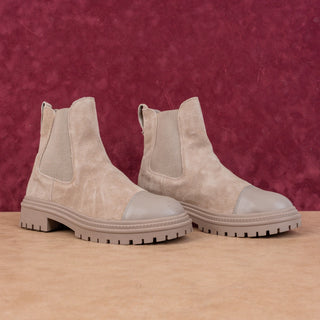 Steve Madden Women May taupe Suede Leather Toe Cap Slip on Chelsea Boots sz 11