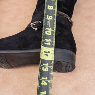 Stuart Weitzman Women Black Suede Vintage Retro 90s Fleece Lined Buckle Boots 7