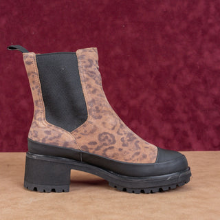 Timberland Women Kori Leopard Print Leather Block Heel Ankle Chelsea Boots sz 8