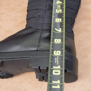 Aquatalia Lori Black Waterproof Slim Leather Zip Quilted Moto Ankle Boots sz 9.5