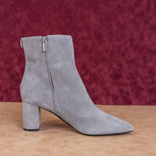 Calvin Klein Women Finch Grey Suede Pointy Toe Ankle Boots Size 9