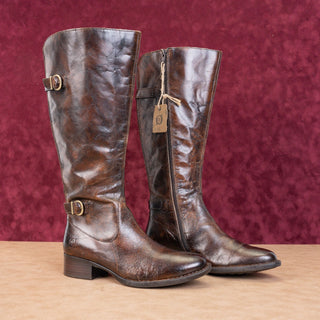Born Wmn Gibb Distress Brown Leather Wide Calf Riding Equestrian Knee Boots sz 8