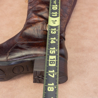 Born Wmn Gibb Distress Brown Leather Wide Calf Riding Equestrian Knee Boots sz 8