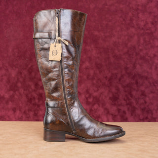 Born Wmn Gibb Distress Brown Leather Wide Calf Riding Equestrian Knee Boots sz 8