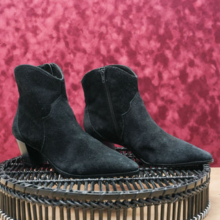 Bernardo Studio Women Black Suede Zip Western Cowboy Ankle Boots sz 8.5