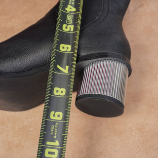Rebecca Minkoff Darsea Cylinder Heel Black Leather Chelsea Boots sz 7.5