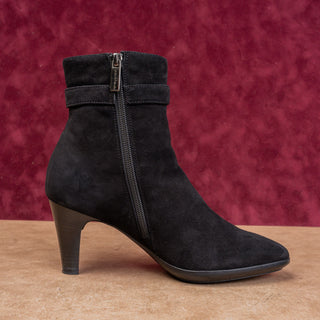 Aquatalia Women Black Suede Fashion Party Night Zip Ankle Boots sz 7.5