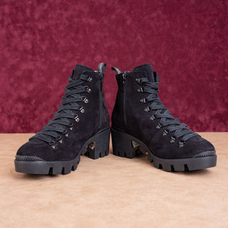 Schutz Xayane Women Platform Fashion Black Lug Sole Lace-up Suede Boots sz 9