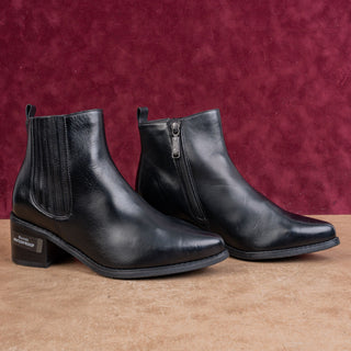 Blondo Women Elvina Waterproof Black Leather Western Chelsea Ankle Boots sz 7.5
