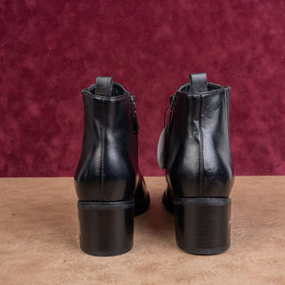 Blondo Women Elvina Waterproof Black Leather Western Chelsea Ankle Boots sz 7.5