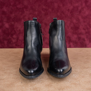 Blondo Women Elvina Waterproof Black Leather Western Chelsea Ankle Boots sz 7.5