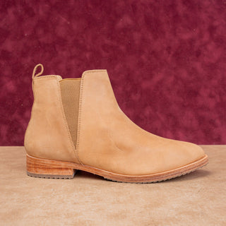 Nisolo Women Eva Tan Leather Modern Western Chelsea Ankle Boots sz 8.5